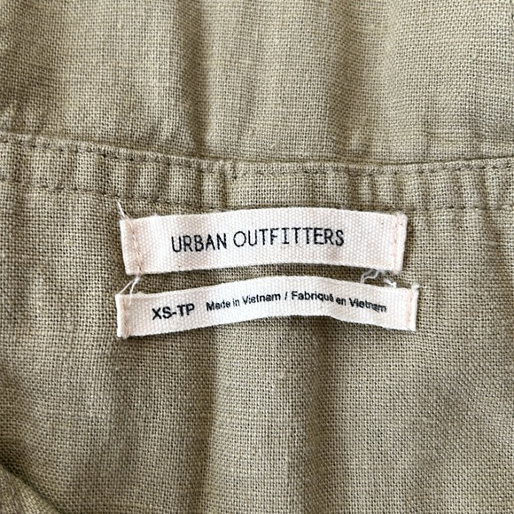 Urban outfitters khaki jumper - Picture 2 of 4